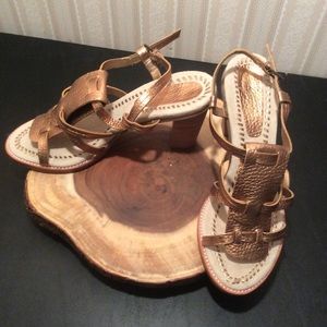 Escarpins à Talons Chatons Enzo Angiolini Noir Cuir Taille 6 US - Modèle Vitrine - Légères Usures - Neufs En Boîte